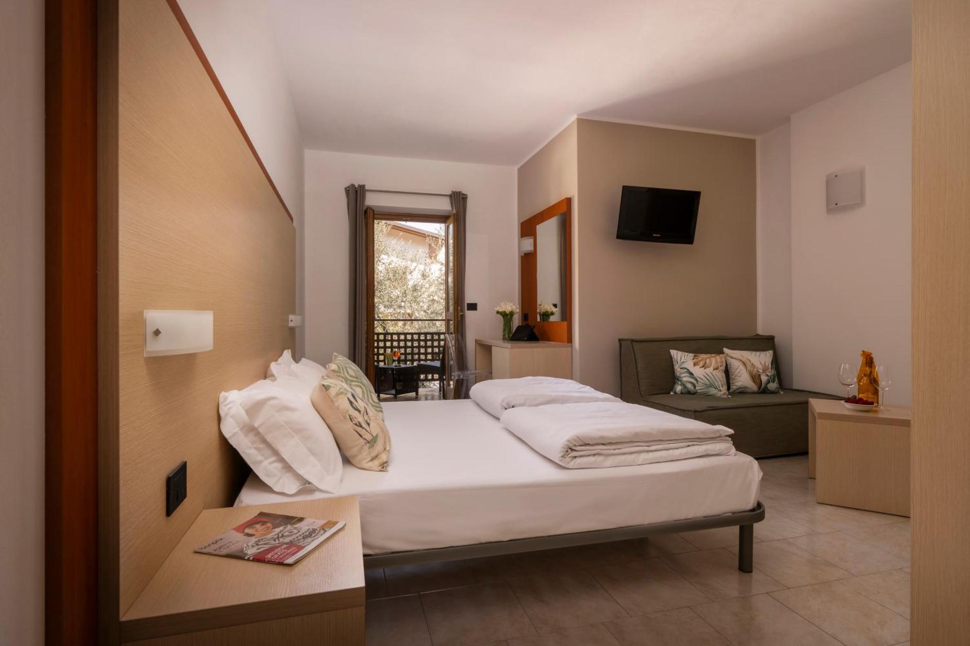 Hotel Coste Limone sul Garda Exterior foto