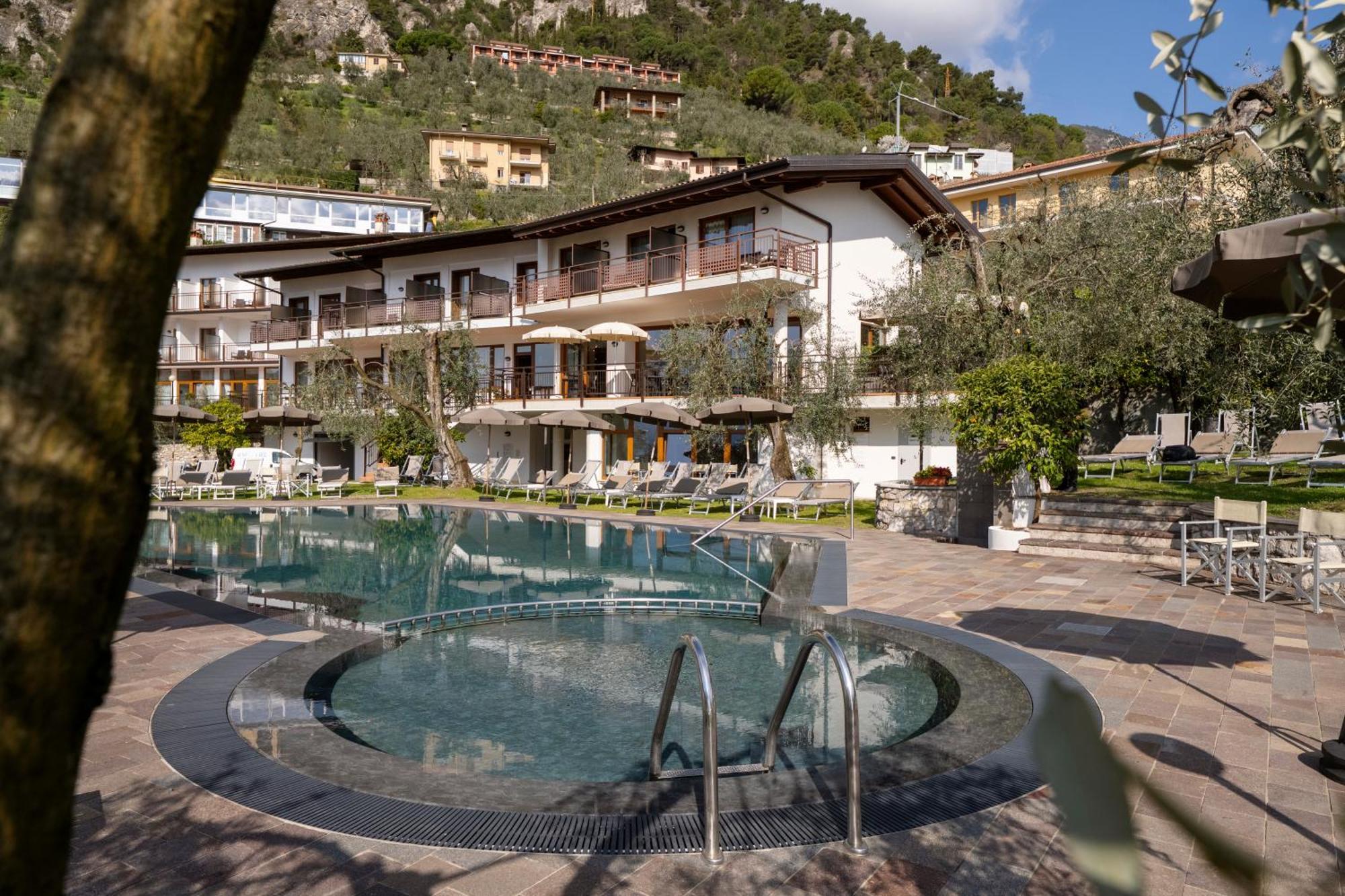 Hotel Coste Limone sul Garda Exterior foto